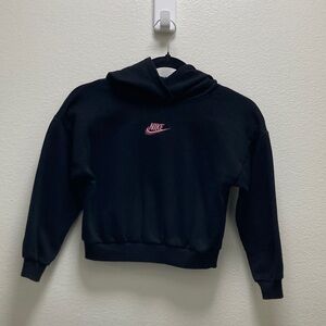 Nike girl’s hoodie Black Sweatshirt with Pink Emblem chunky 5-6yrs sweater baggy